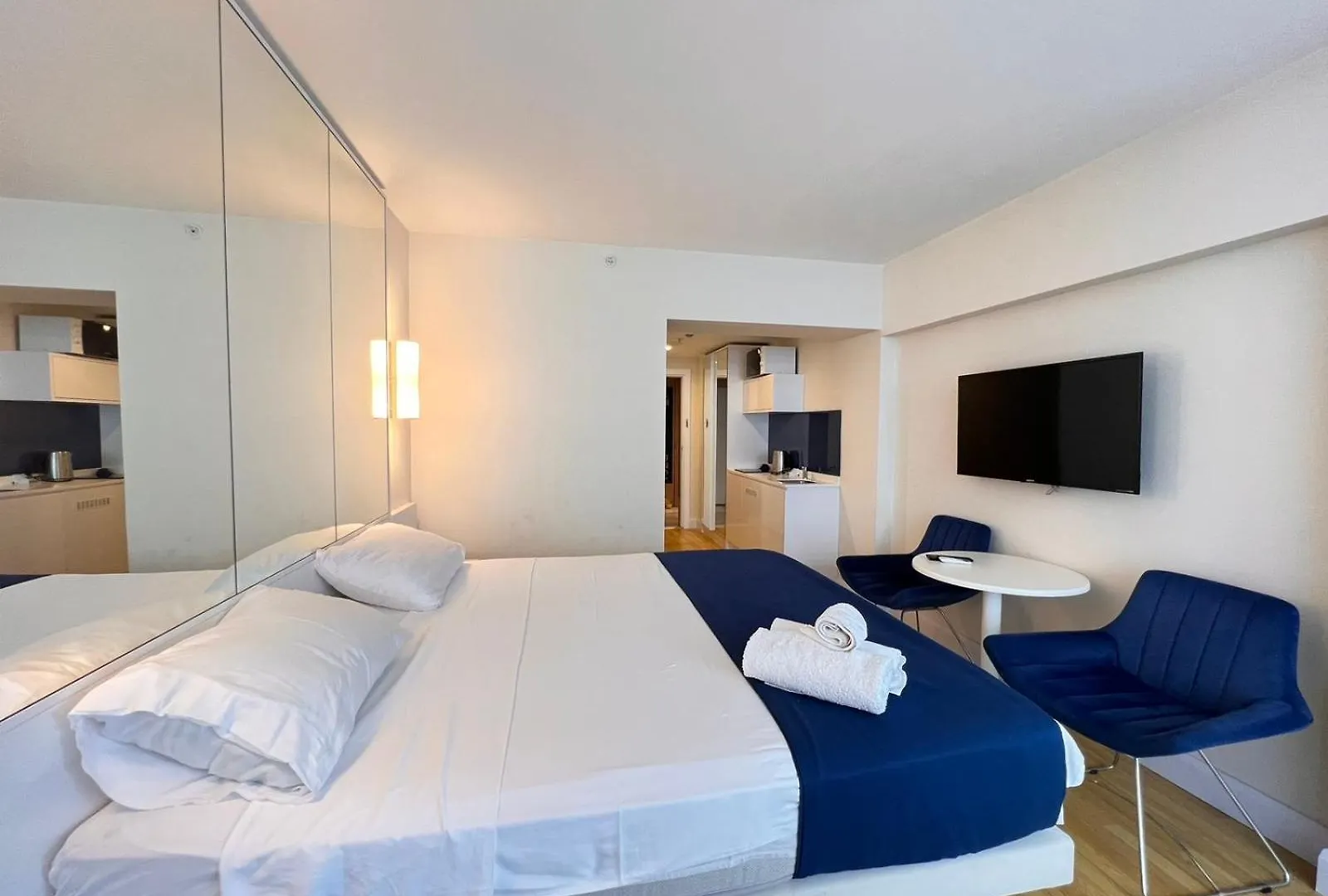 Orbi Central Sea View Hotel 바투미