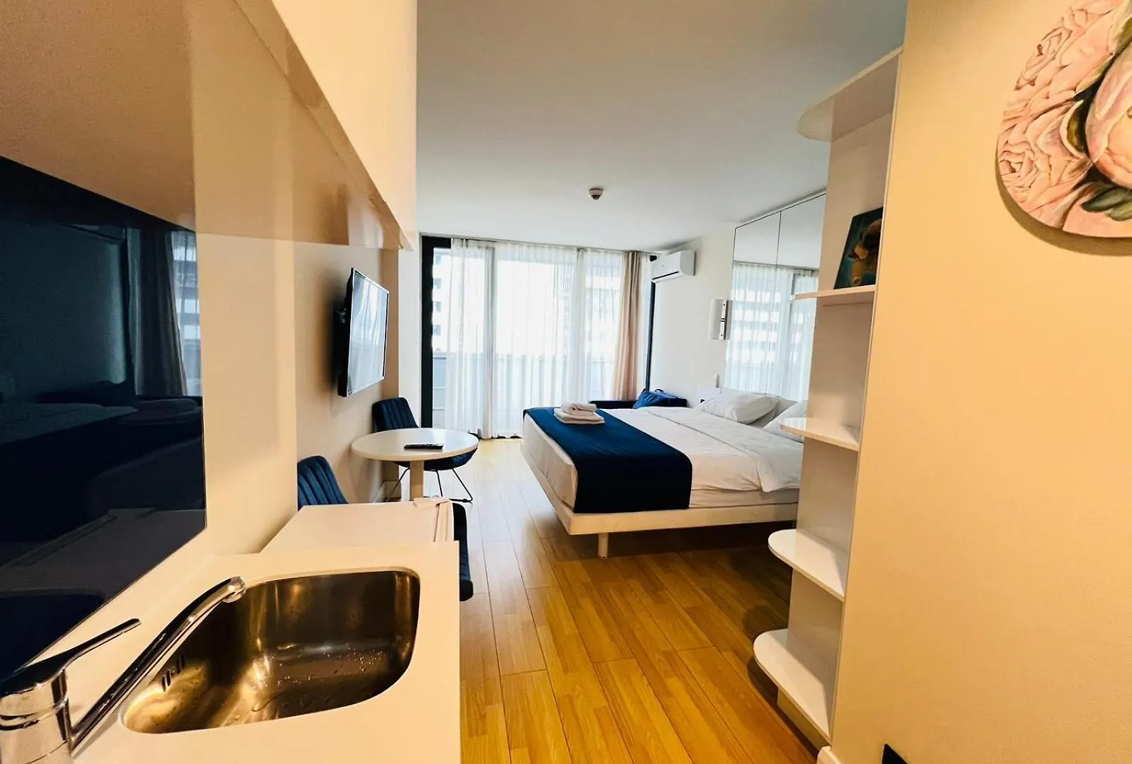 Orbi Central Sea View Hotel 바투미