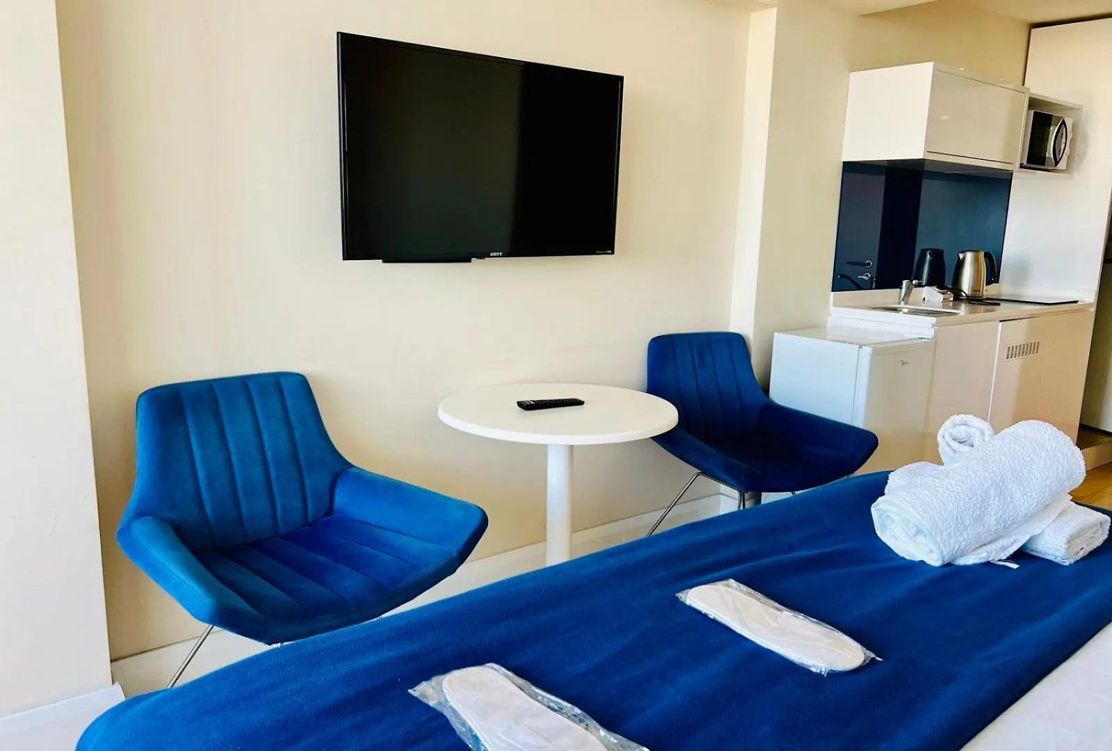 Orbi Central Sea View Hotel 바투미