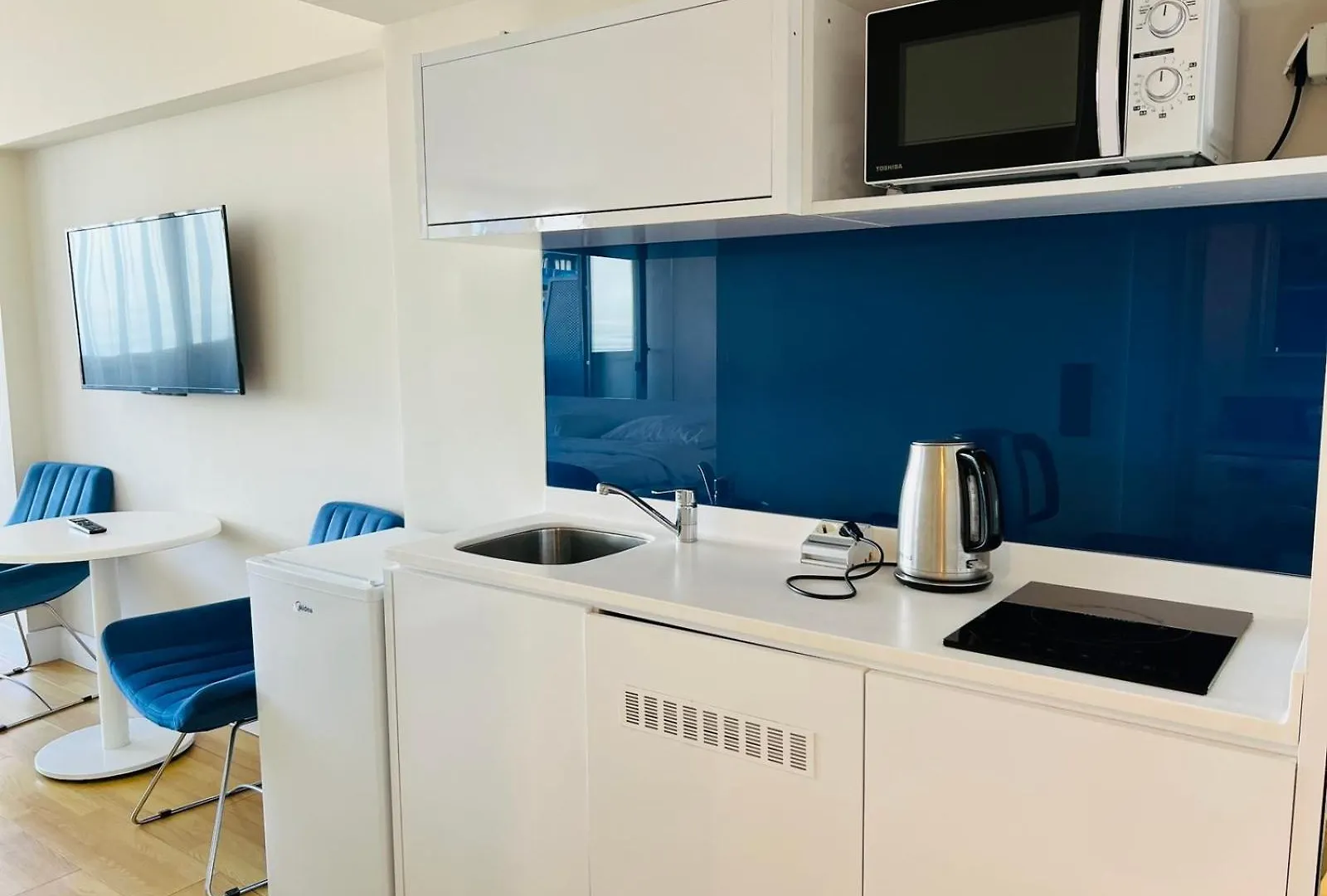 Orbi Central Sea View Hotel 바투미