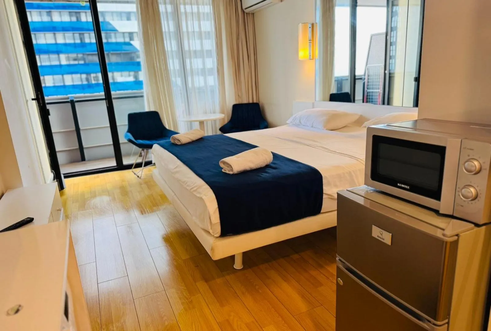 Orbi Central Sea View Hotel 바투미 5*,